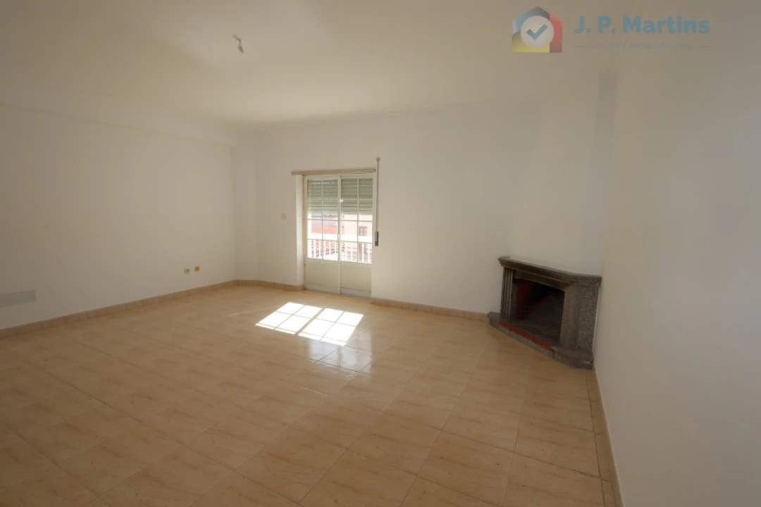 Apartamento T3 para Venda em Seixal, Arrentela e Aldeia de Paio Pires Foto 5