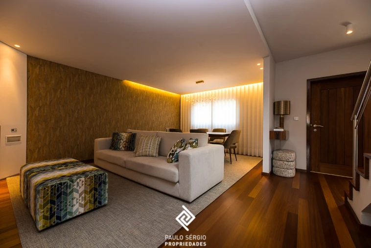 Moradia T3 para Venda em Fermentões Foto 5