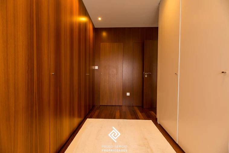 Moradia T3 para Venda em Fermentões Foto 16