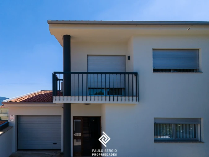 Moradia T3 para Venda em Fermentões Foto 4