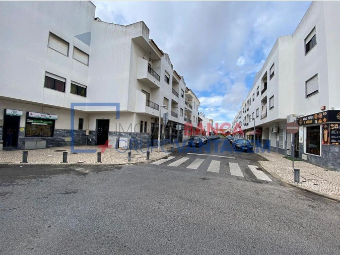 Apartamento T2 para Venda em Pinhal Novo Foto 2