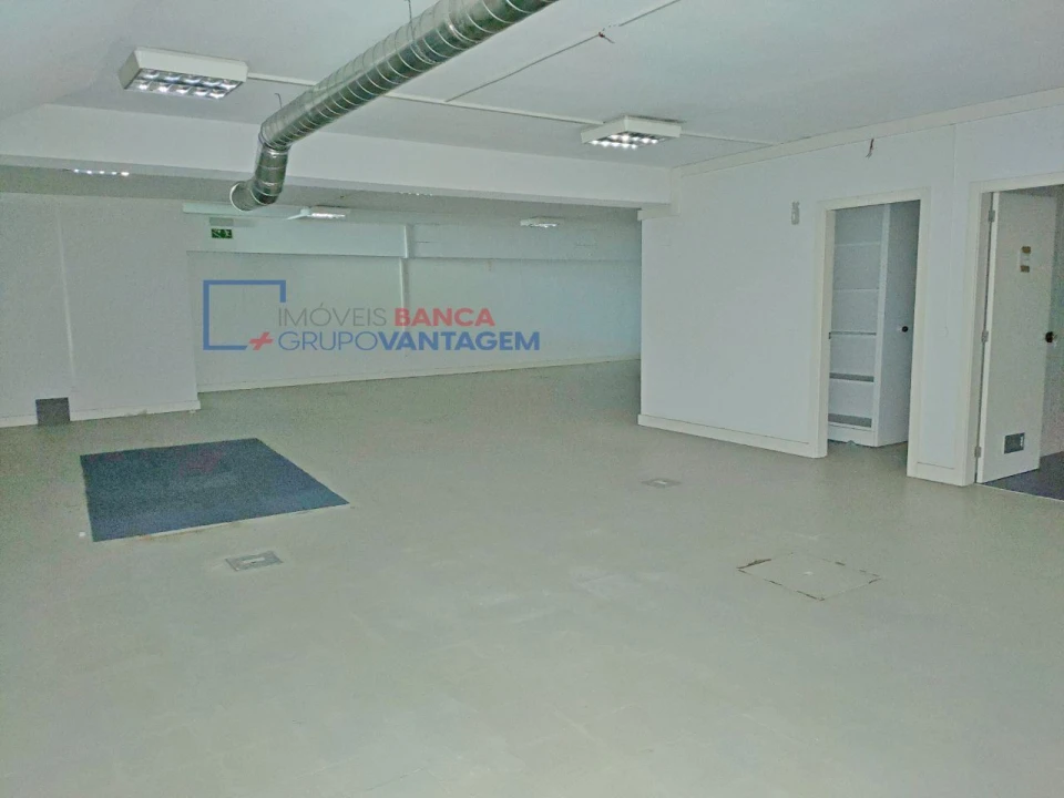 Loja para Venda em Bonfim Foto 21