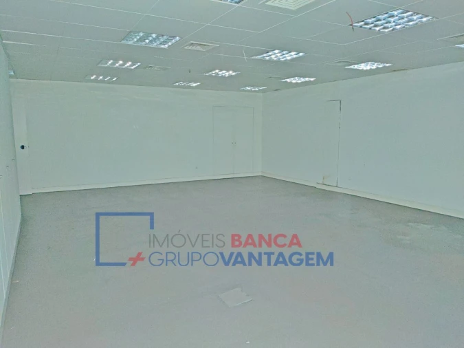 Loja para Venda em Bonfim Foto 14