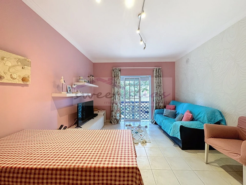 Apartamento T1 para Venda em Albufeira e Olhos de Água Foto 9