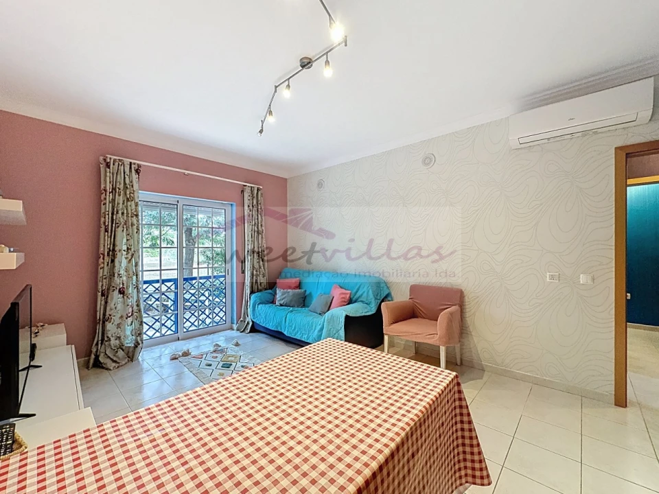 Apartamento T1 para Venda em Albufeira e Olhos de Água Foto 11