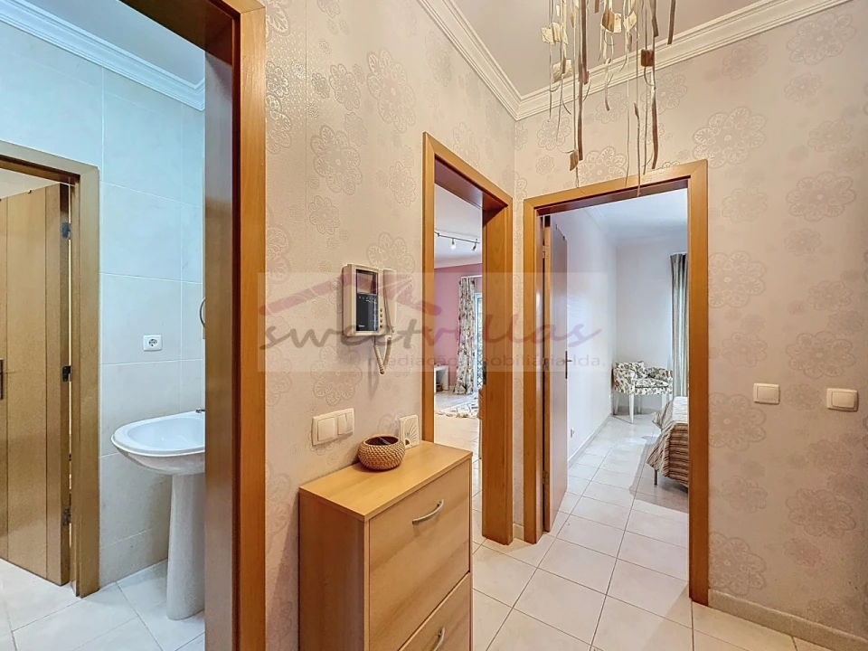 Apartamento T1 para Venda em Albufeira e Olhos de Água Foto 14