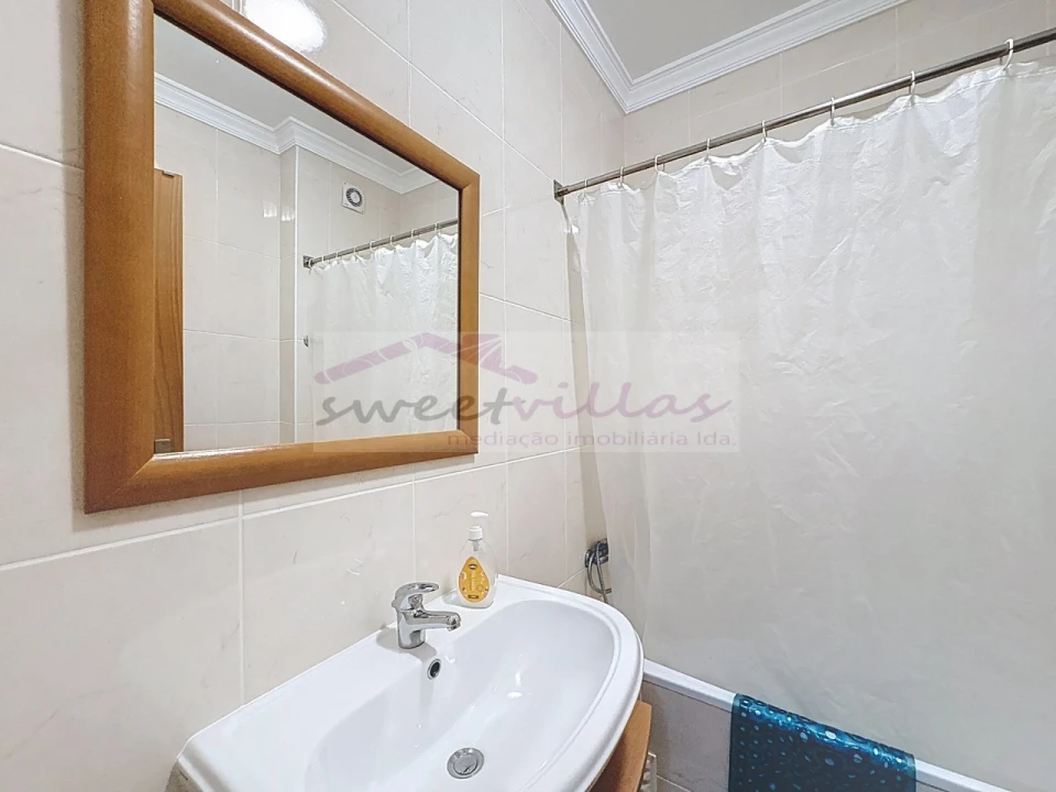 Apartamento T1 para Venda em Albufeira e Olhos de Água Foto 18