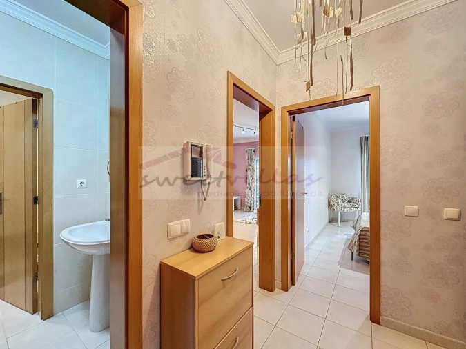 Apartamento T1 para Venda em Albufeira e Olhos de Água Foto 14