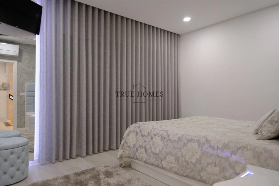 Moradia T4 para Venda em Charneca de Caparica e Sobreda Foto 19