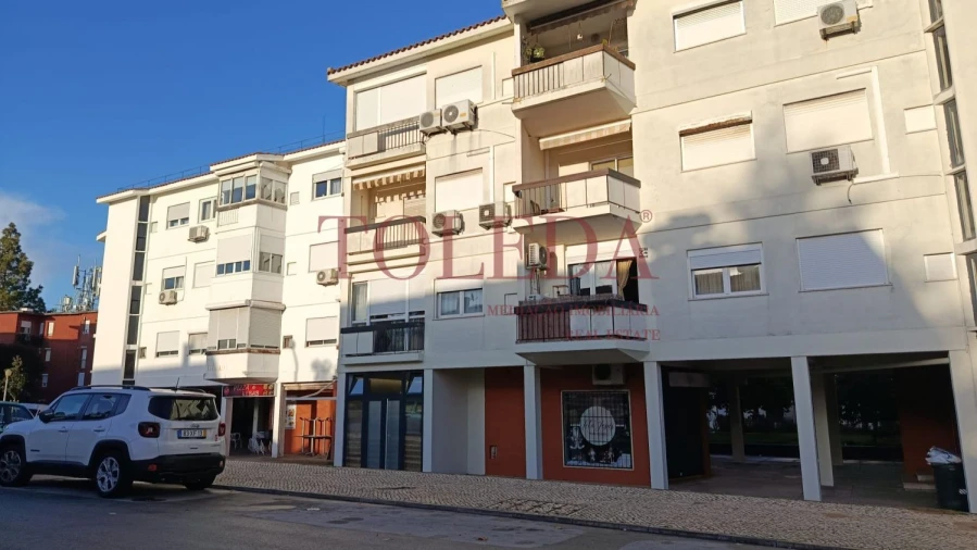 Apartamento T1 para Venda em Olivais Foto 15