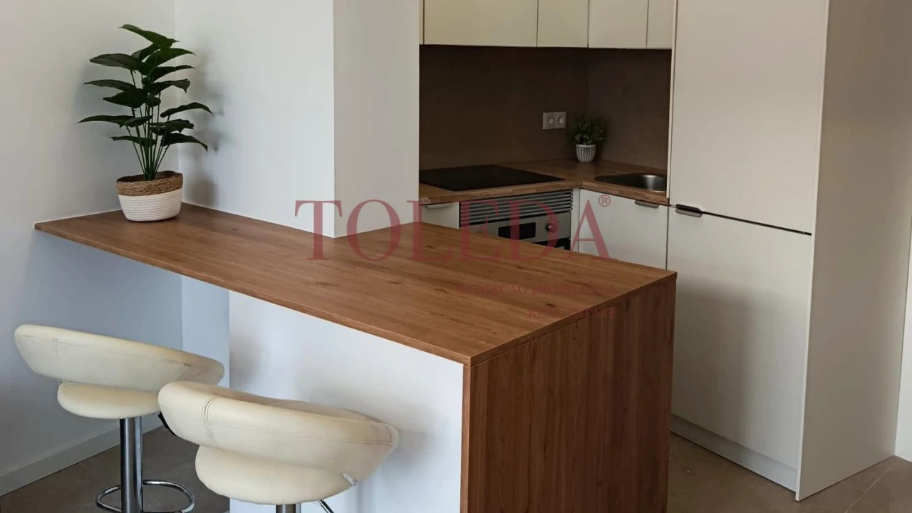 Apartamento T1 para Venda em Olivais Foto 3