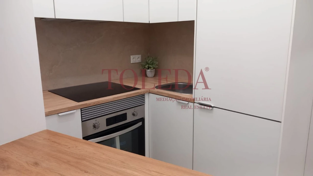 Apartamento T1 para Venda em Olivais Foto 4