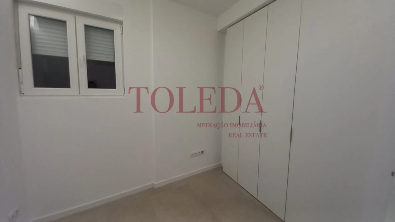 Apartamento T1 para Venda em Olivais Foto 7