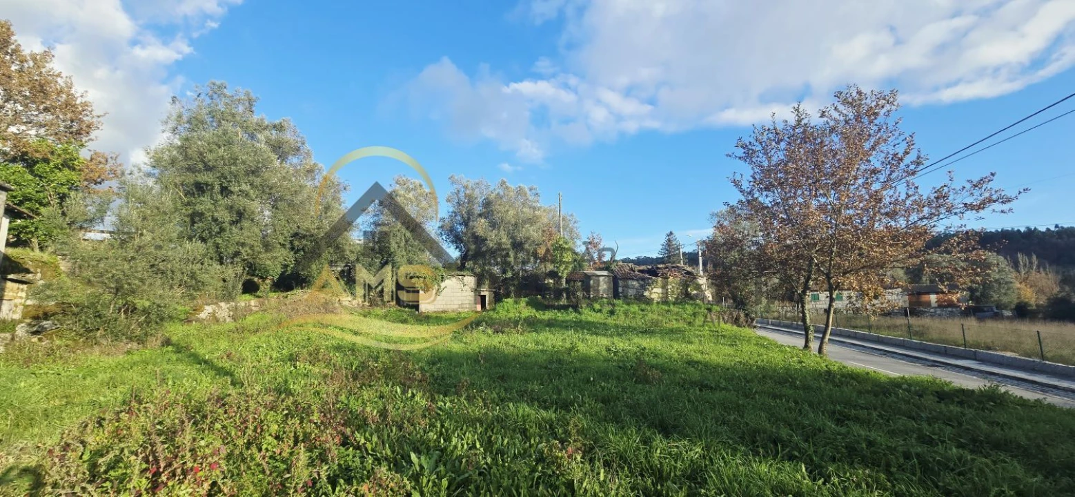 Moradia T3 para Venda em Ribeiros Foto 14