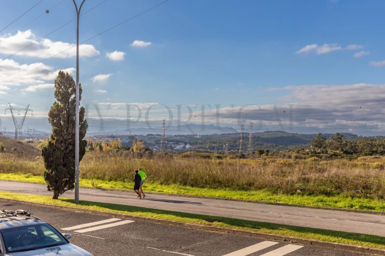 Apartamento T2 para Arrendamento em Mina de Água Foto 8