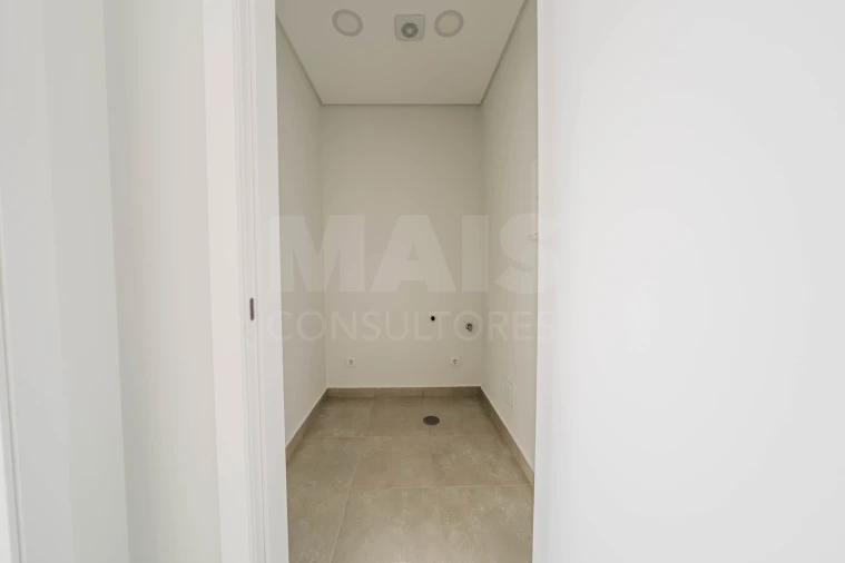 Moradia T2 para Venda em Bombarral e Vale Covo Foto 11