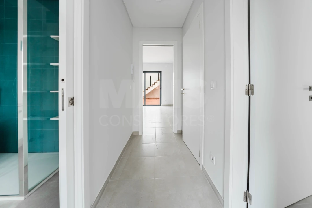 Moradia T2 para Venda em Bombarral e Vale Covo Foto 3