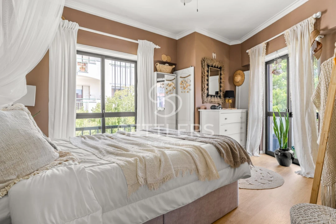 Apartamento T3 para Venda em São Domingos de Rana Foto 11