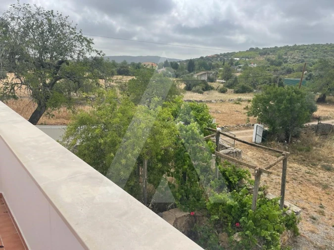 Moradia T4 para Venda em Quelfes Foto 22