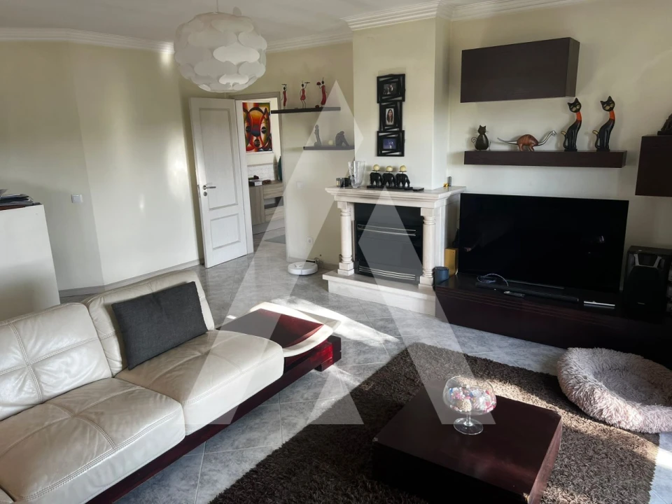 Moradia T4 para Venda em Oliveirinha Foto 13