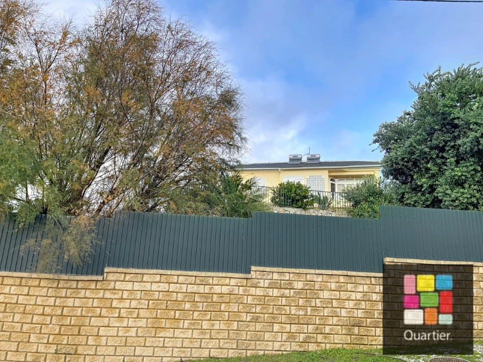 Moradia T5 para Venda em Caparica e Trafaria Foto 37