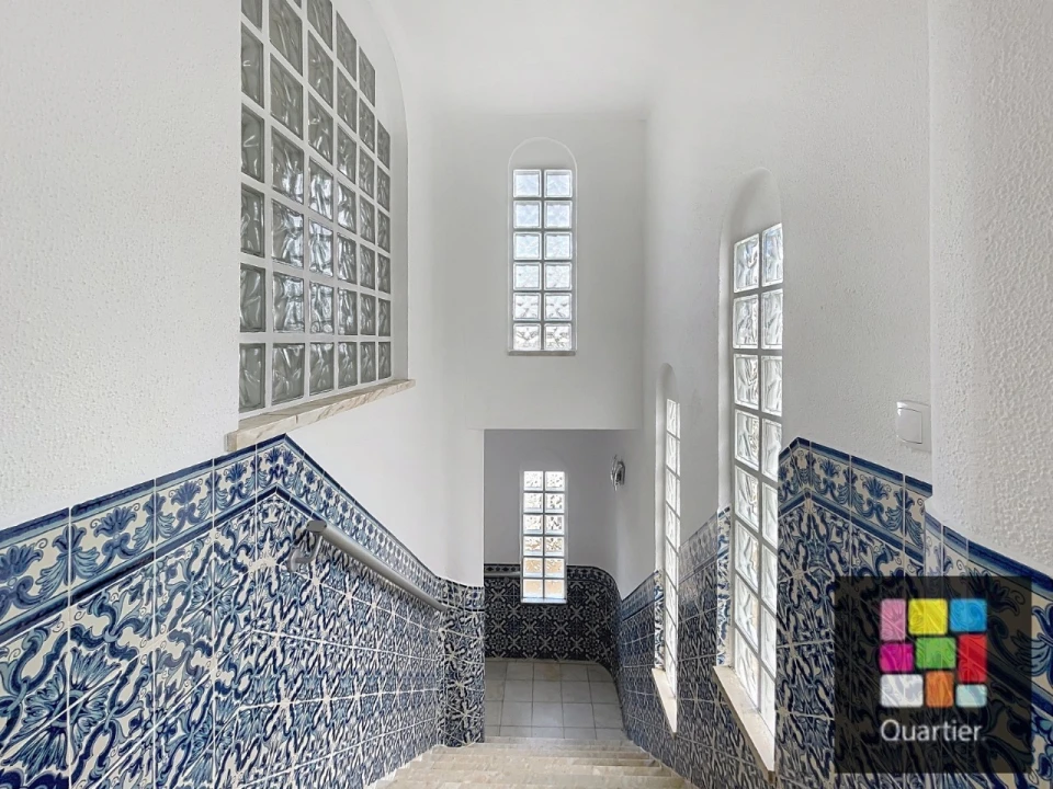 Moradia T5 para Venda em Caparica e Trafaria Foto 4