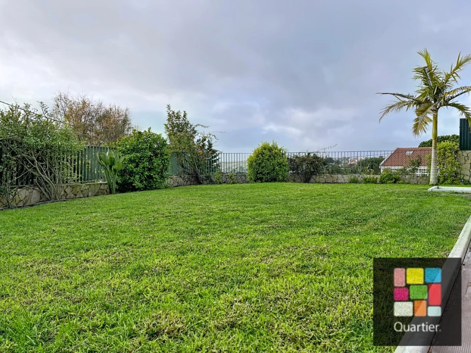 Moradia T5 para Venda em Caparica e Trafaria Foto 28