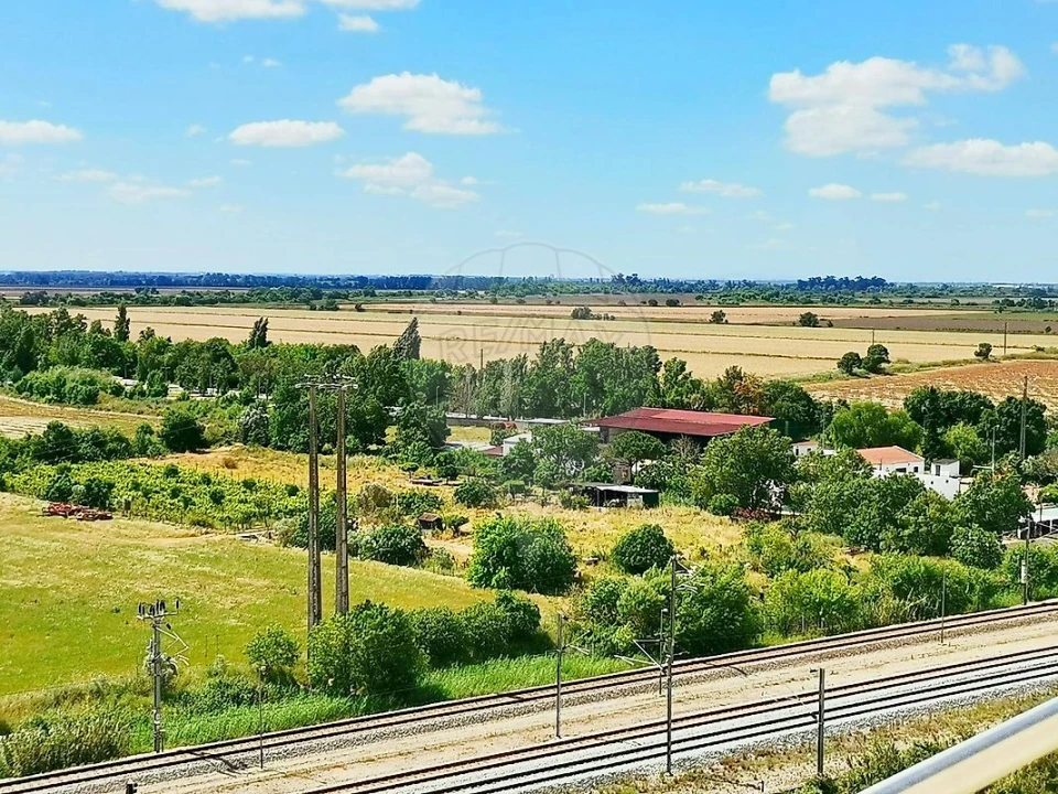Apartamento T3 para Venda em Azambuja Foto 5