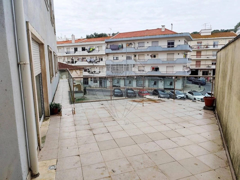 Apartamento T3 para Venda em Azambuja Foto 4