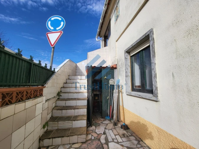 Moradia T4 para Venda em São João das Lampas e Terrugem Foto 8