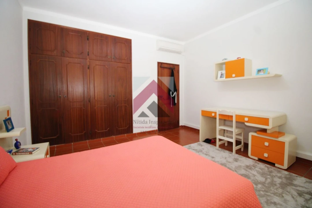 Quinta T3 para Venda em Samuel Foto 23