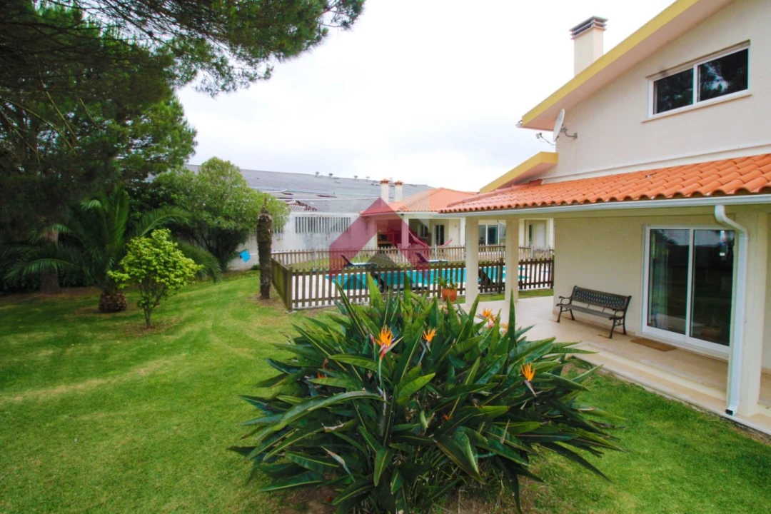 Quinta T3 para Venda em Samuel Foto 4