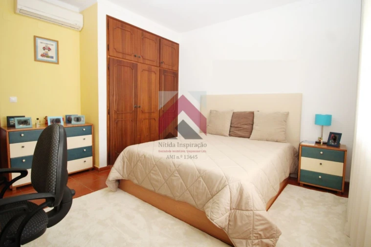 Quinta T3 para Venda em Samuel Foto 30