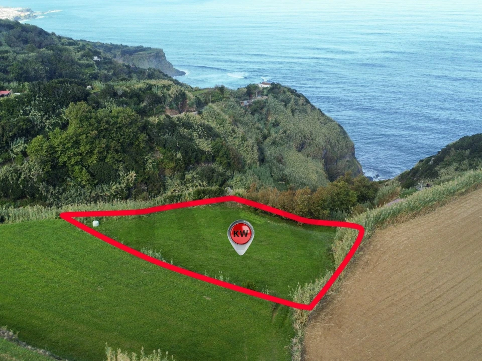 Terreno para Venda em Lomba da Maia Foto 10