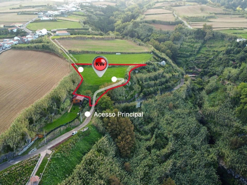 Terreno para Venda em Lomba da Maia Foto 8