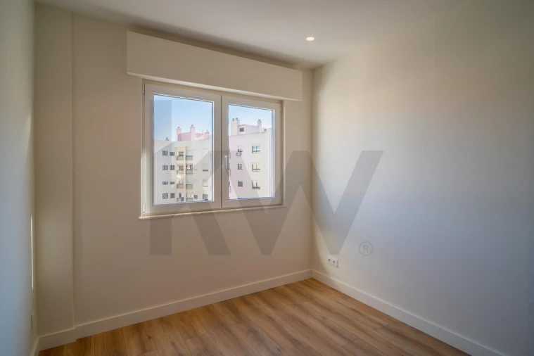 Apartamento T4 para Venda em União das Freguesias de Setúbal Foto 27