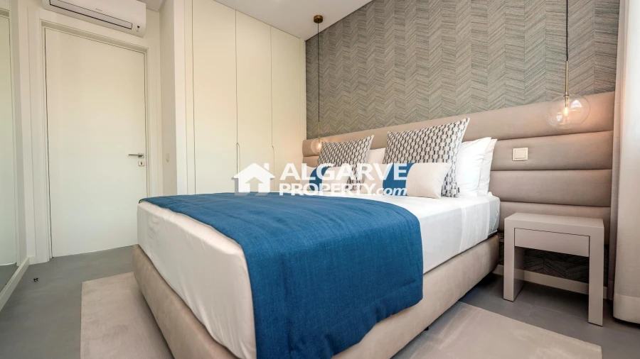 Apartamento T2 para Venda em Quarteira Foto 2