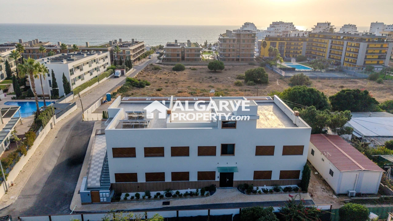 Apartamento T2 para Venda em Quarteira Foto 28