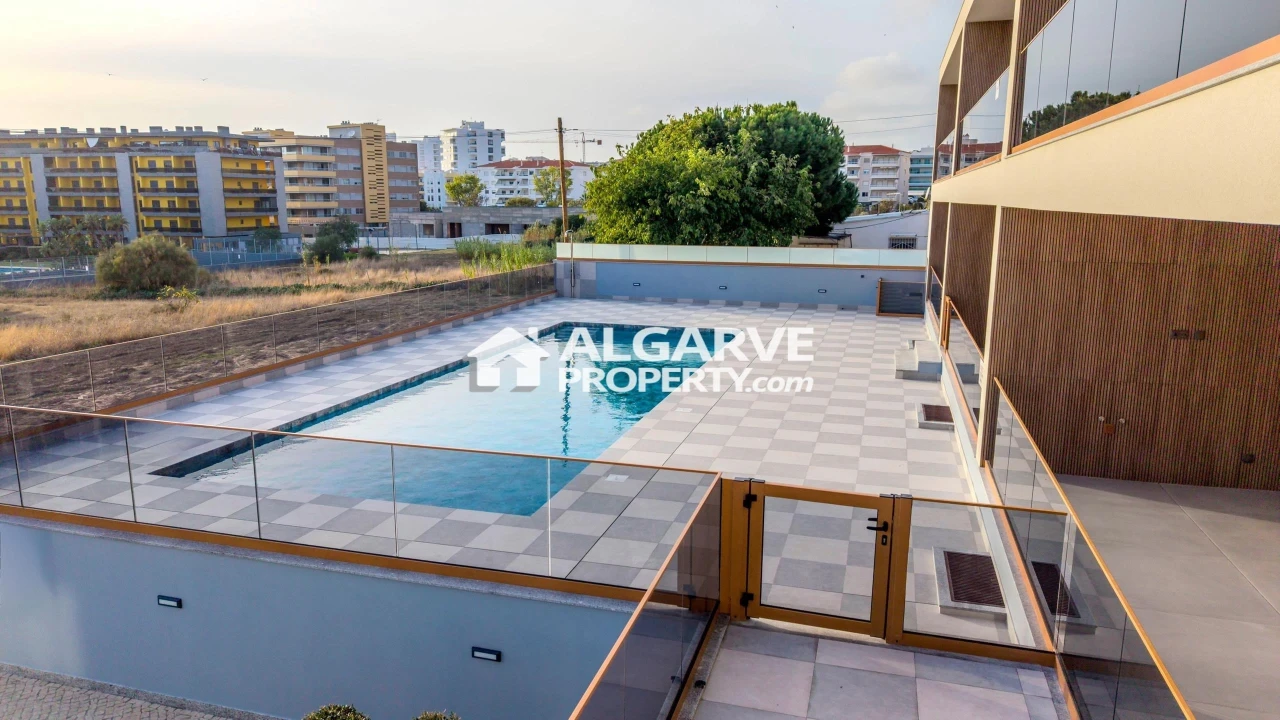 Apartamento T2 para Venda em Quarteira Foto 23