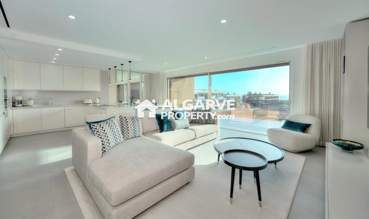 Apartamento T2 para Venda em Quarteira Foto 33