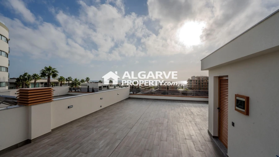 Apartamento T2 para Venda em Quarteira Foto 9