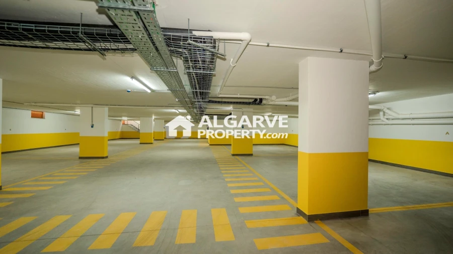 Apartamento T2 para Venda em Quarteira Foto 13