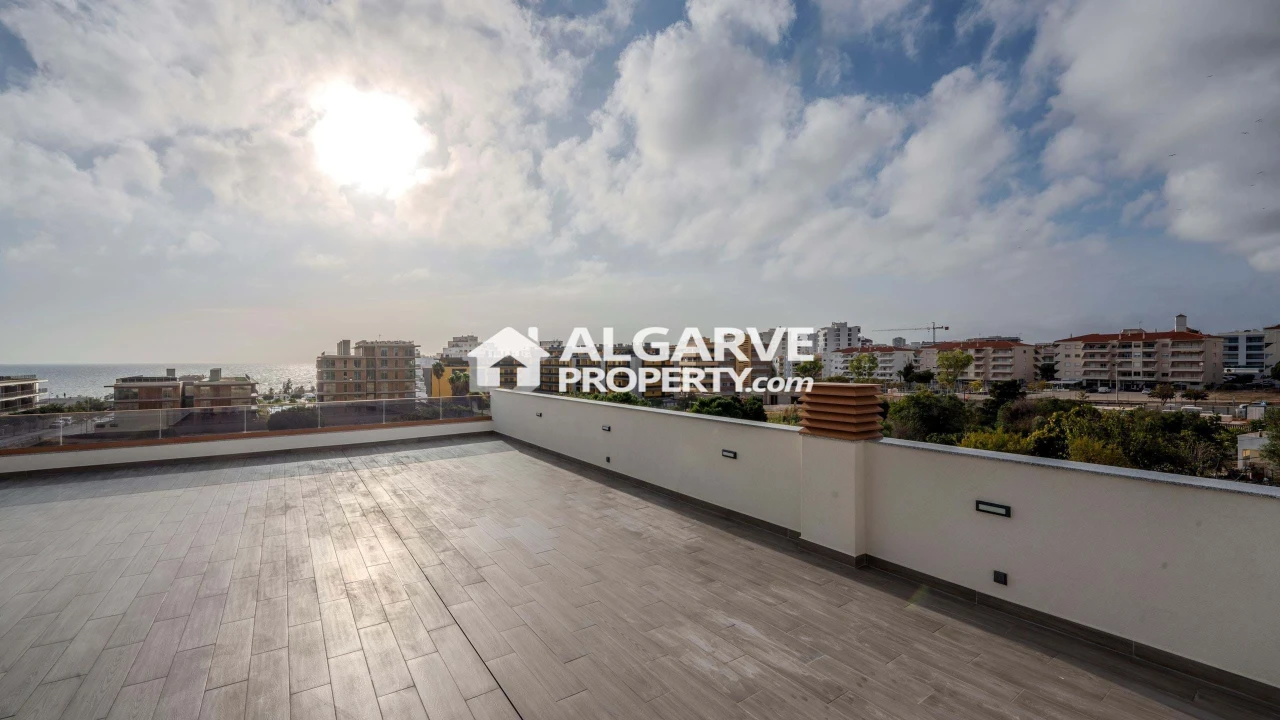 Apartamento T2 para Venda em Quarteira Foto 11