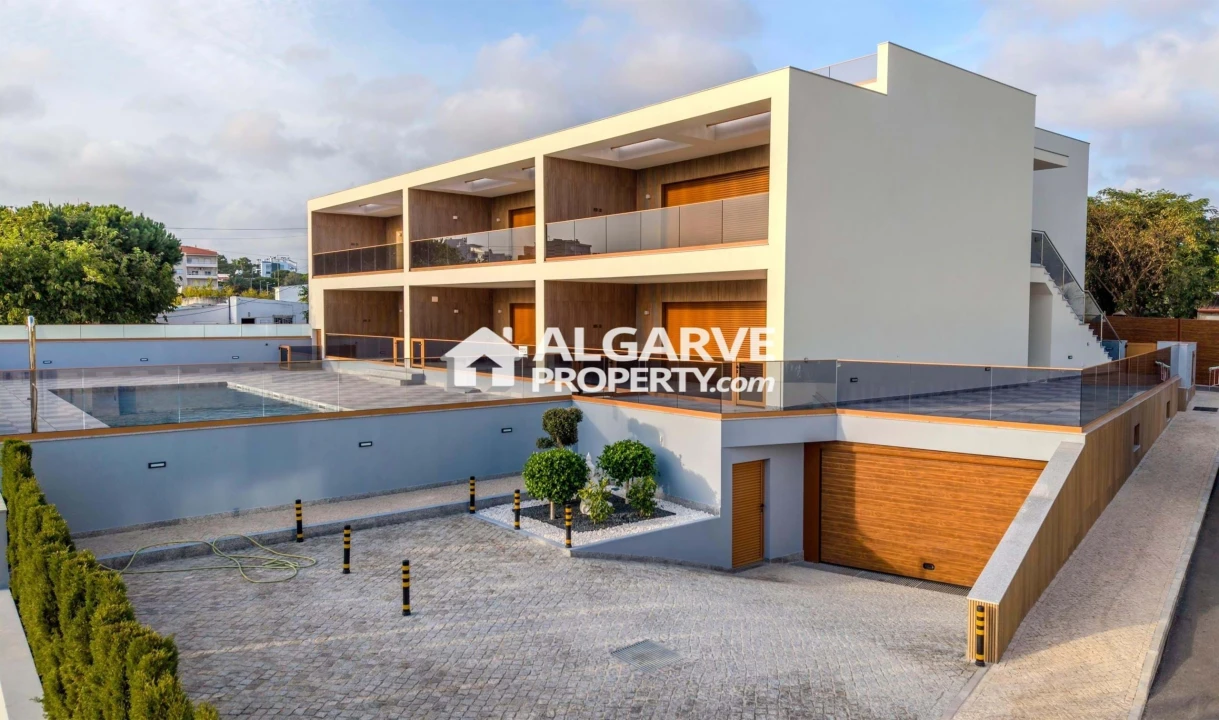 Apartamento T2 para Venda em Quarteira Foto 5