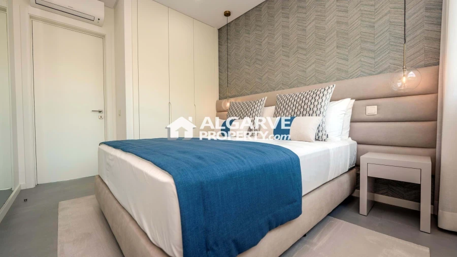 Apartamento T2 para Venda em Quarteira Foto 17