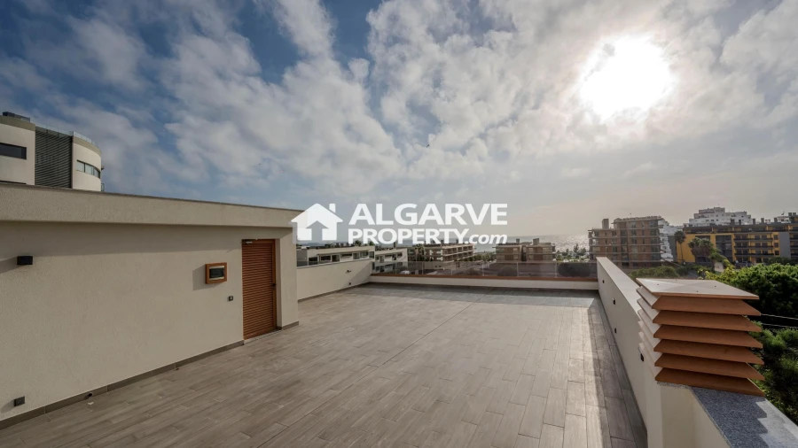 Apartamento T2 para Venda em Quarteira Foto 11