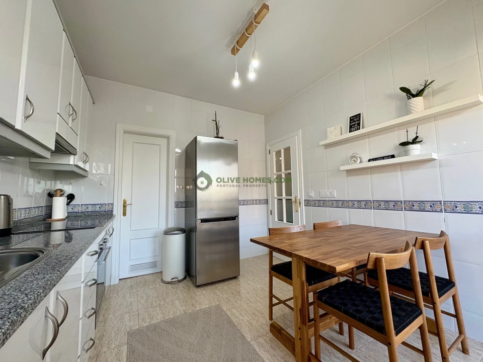 Moradia T3 para Venda em Quarteira Foto 8