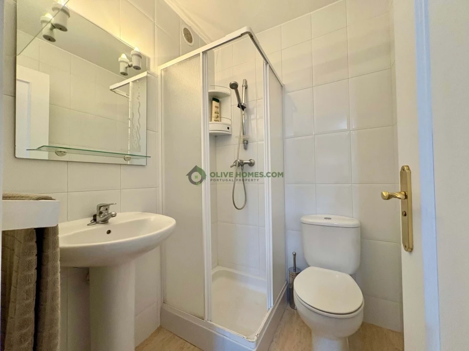 Moradia T3 para Venda em Quarteira Foto 45