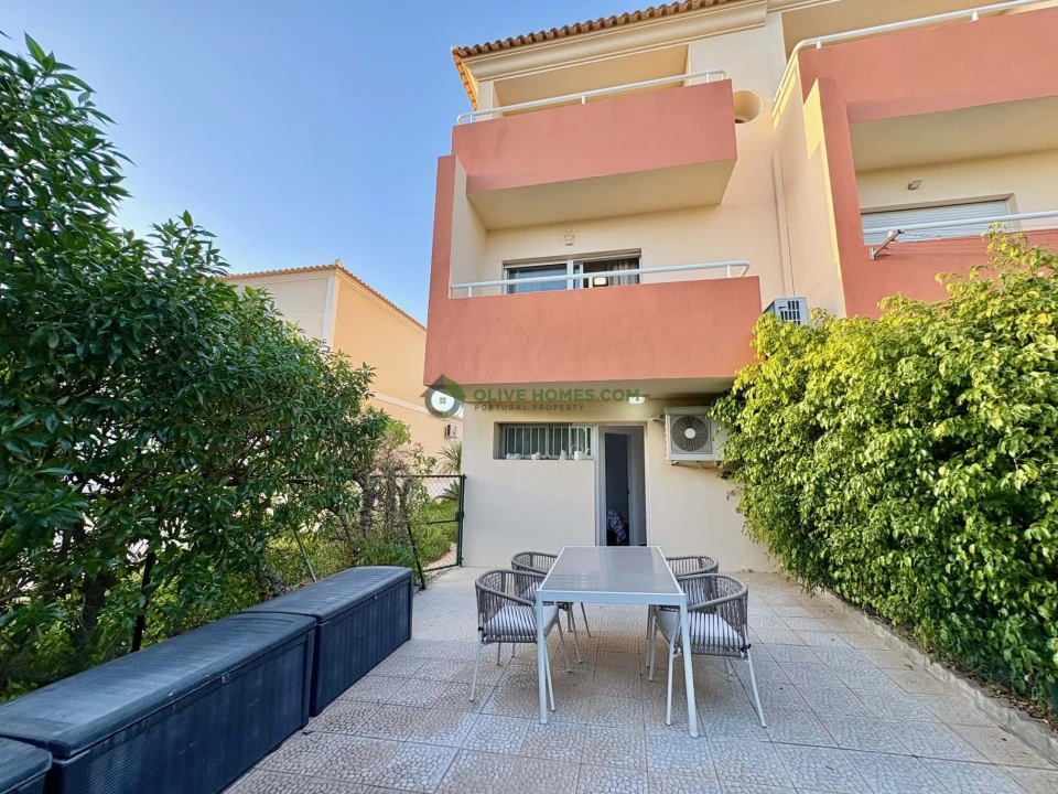 Moradia T3 para Venda em Quarteira Foto 38