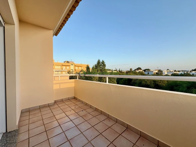 Moradia T3 para Venda em Quarteira Foto 23